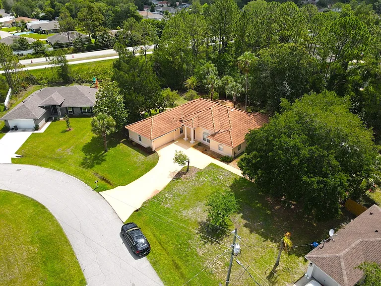 87 Rose Dr — Photo 7