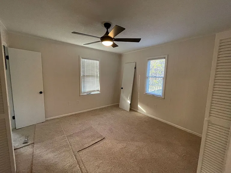 106 Airport Rd — Photo 5