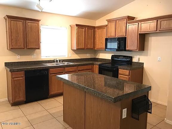 4th image of 2586 W Jasper Butte Dr