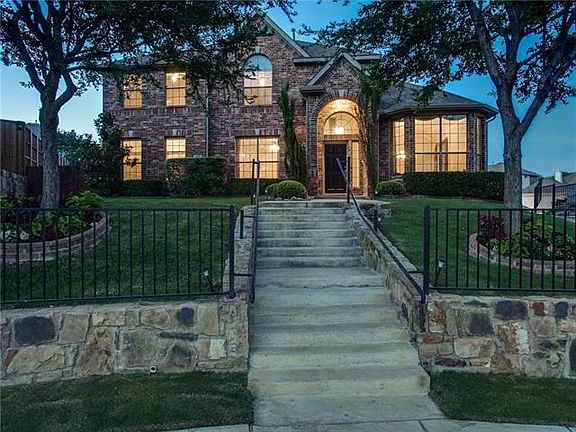 2nd image of 1160 Lake Glen Cir