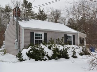 40 Hartley Rd, Rochester, MA 02770