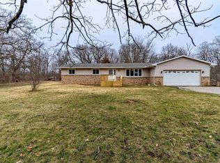 758 Seven Hills Rd, Metamora, IL 61548