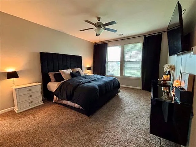 408 Lakeshore Vlg E — Photo 10