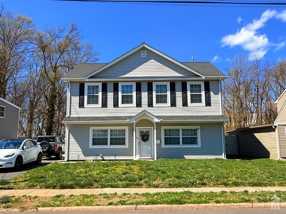 1st image of 39 Caldwell Rd