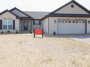 Camden Plan, Creekside Meadows, Evansville, IN 47725