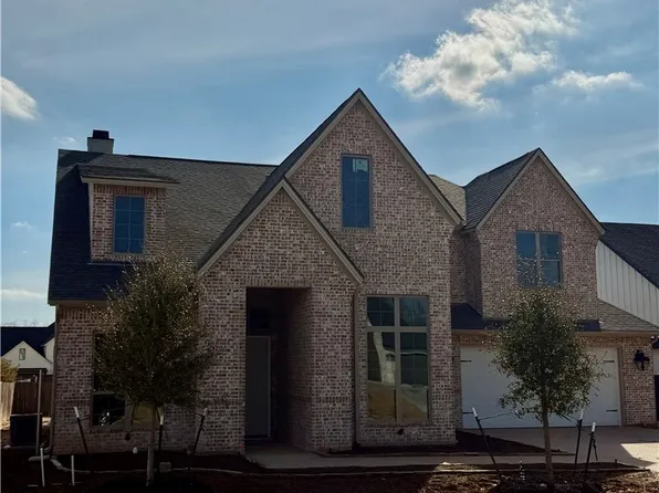 2035 Pebble Bend Dr, College Station, TX 77845