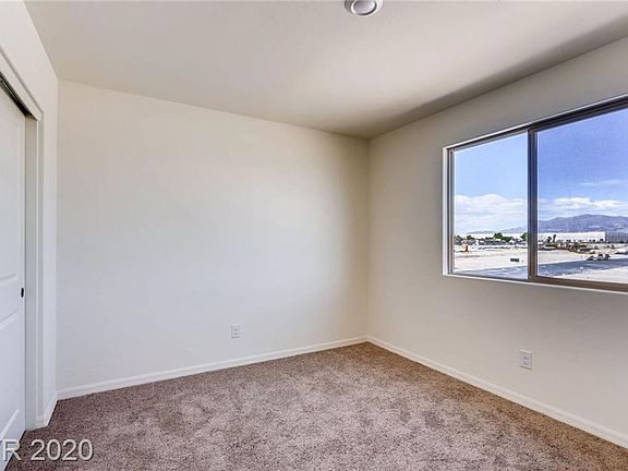 4th image of 2465 Silk Tree Mimosa St