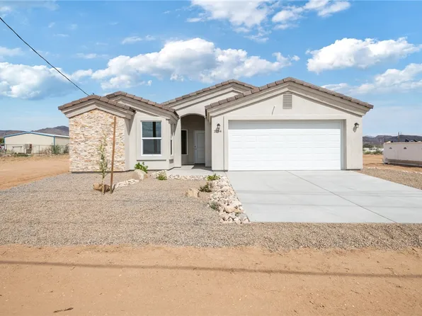 3284 N Hano Road, Golden Valley, AZ 86413
