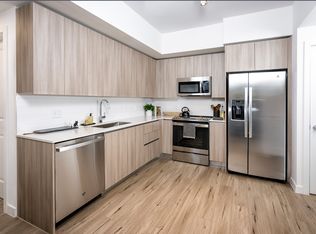 405 W 76th St #1M, Hialeah, FL 33014