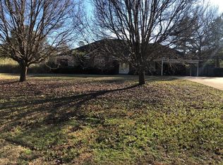 42 Stillwell Dr, Phenix City, AL 36869