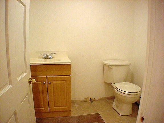 Nice 1/2 bath in full finished basement