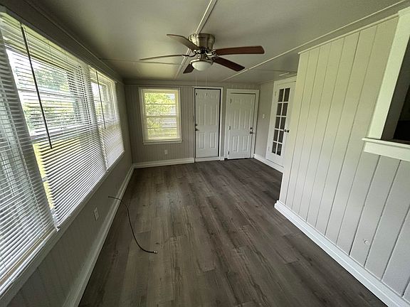 4th image of 2315 Butler Dr