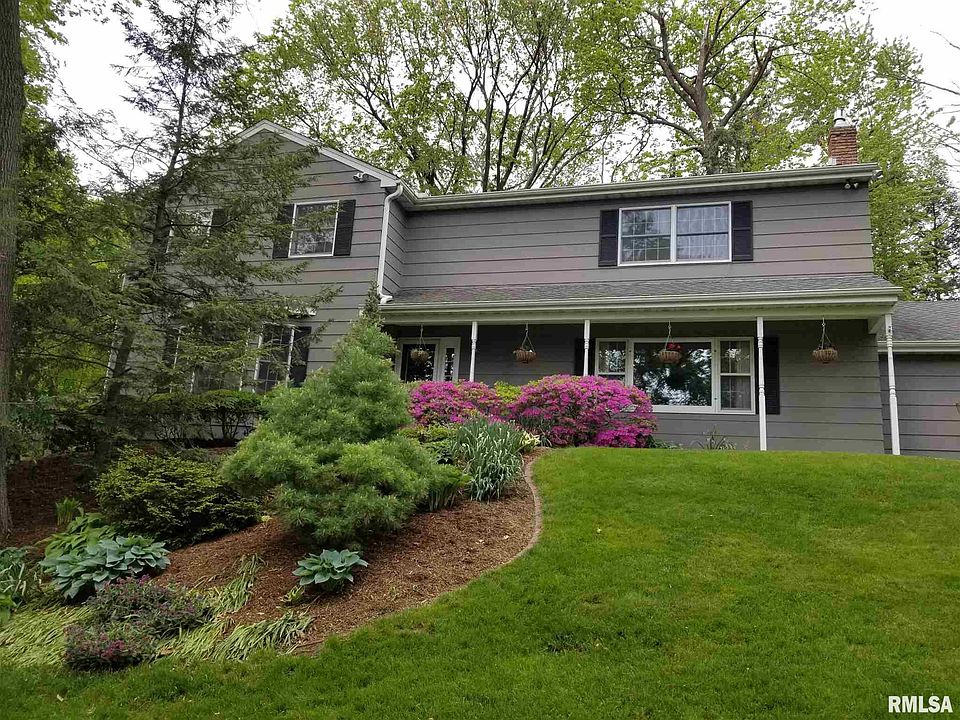 1002 Crescent Dr, Clinton, IA 52732 Zillow