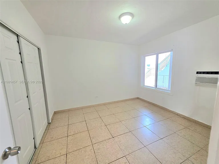 7501 Byron Ave #1A — Photo 17
