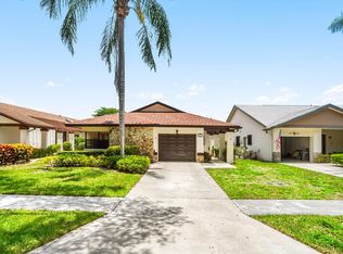 4932 Boxwood Circle, Boynton Beach, FL 33436