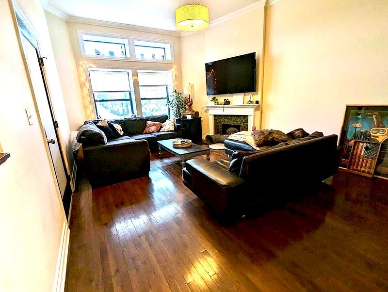 1st image of 2105 S Ashland Ave #1