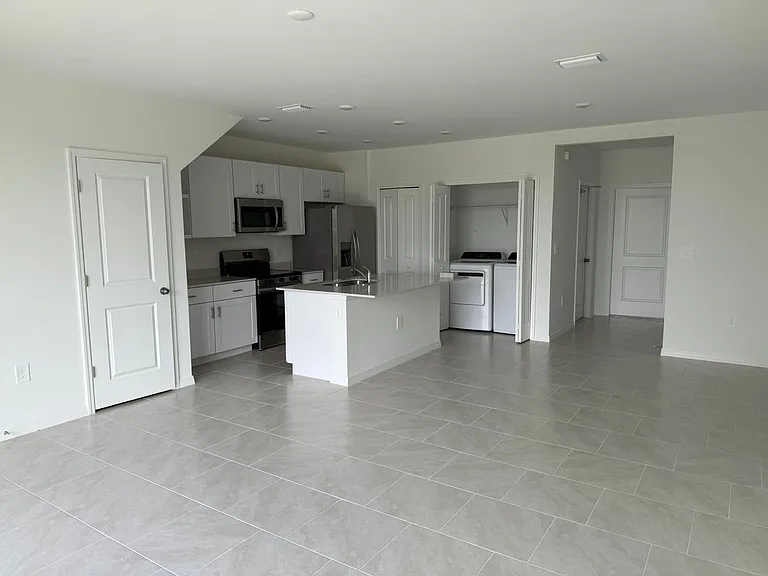 4206 Caterina Ct — Photo 6