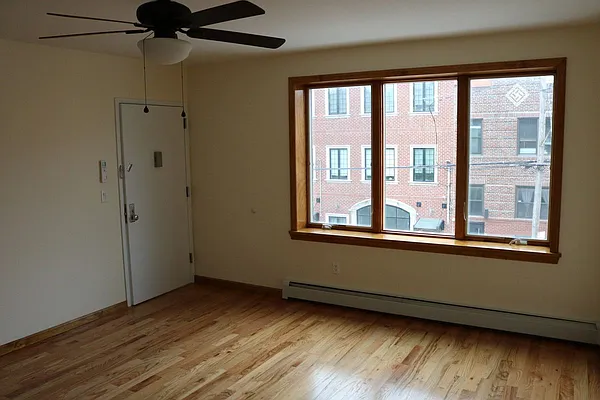 Rented by H L Dynasty Real Estate Corp | media 21