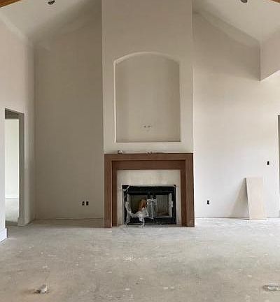 3rd image of 104 Windmill Palm Ln