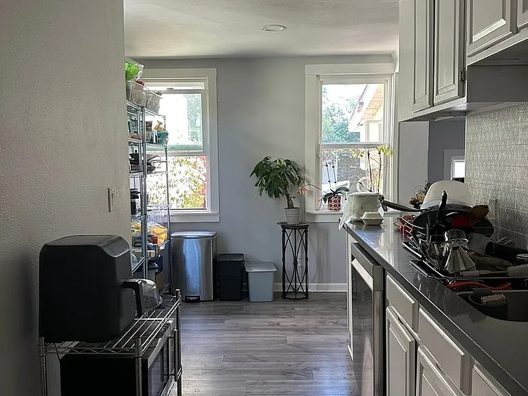 2816 Viola St — Photo 15