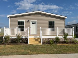 864 Lookout Dr, Spartanburg, SC 29306