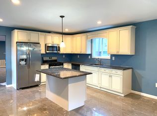 679 Coles St, Maywood, NJ 07607