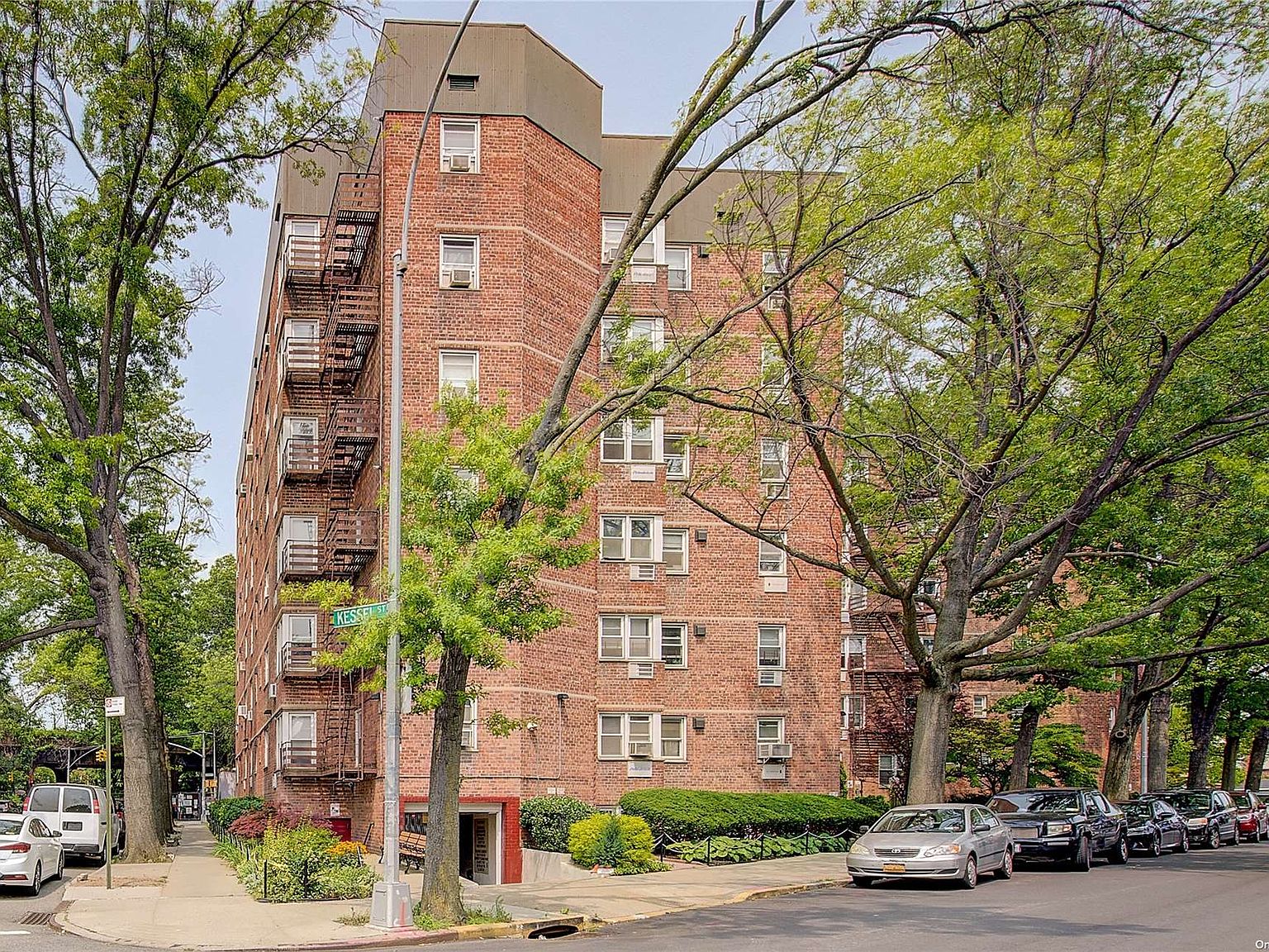 6692 Selfridge Street UNIT 6H, Forest Hills, NY 11375 Zillow