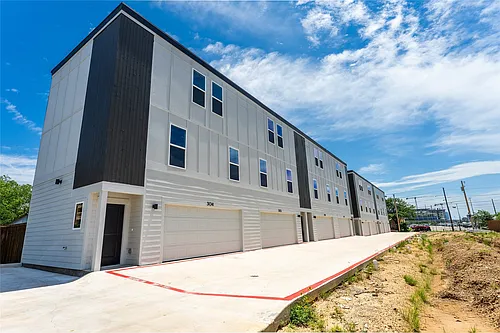 2025 Empire Central Dr Photo 1