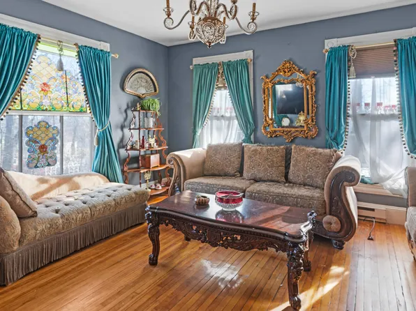 3 Fowler Street, Bridgton, ME 04009