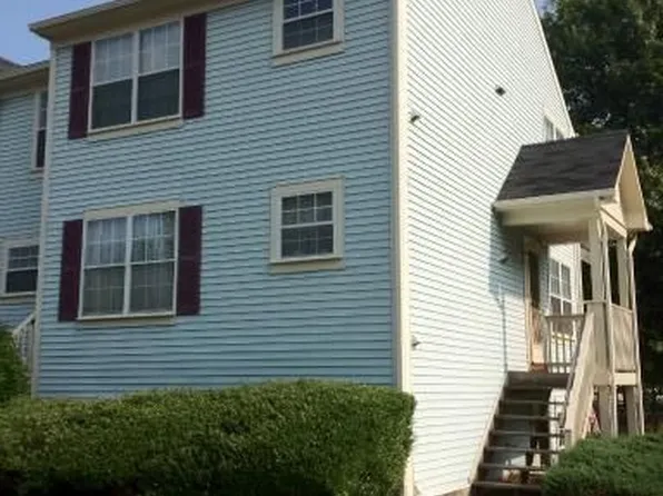 207C Fernwood Pl, Warrenton, VA 20186