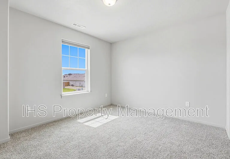 5814 Sidon Ln — Photo 15