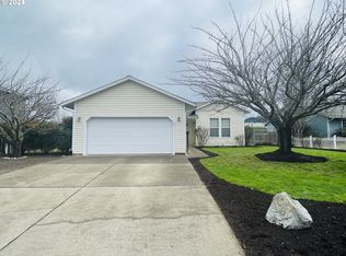 131 SE Debbie Way, Myrtle Creek, OR 97457