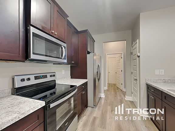5th image of 2317 Silver Maple Cir