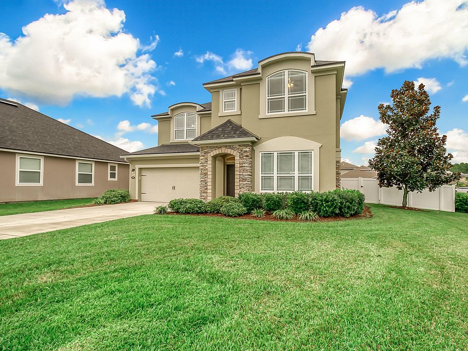1st image of 384 Captiva Dr