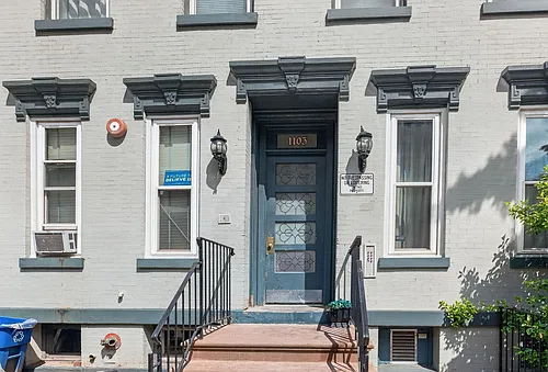 1103 Washington St #6 Photo 1