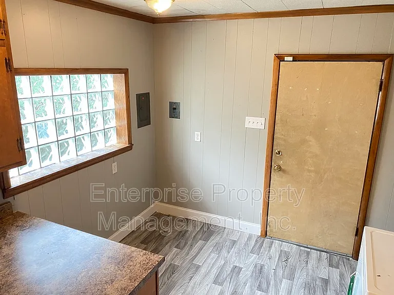 605 Houston St — Photo 14