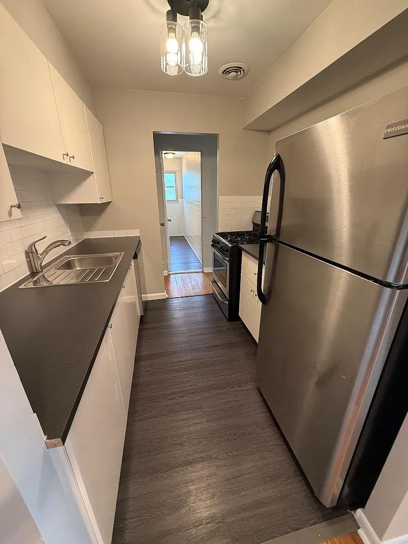 6397 Kingsdale Boulevard - Unit 5 — Photo 3