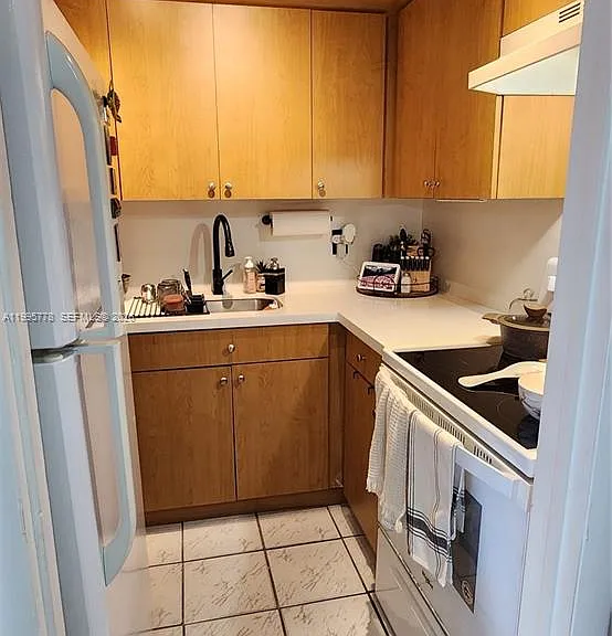 5050 NW 7th St #210 — Photo 2