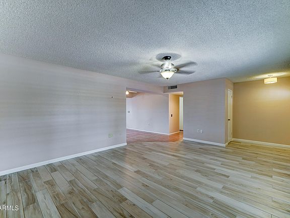 2nd image of 11068 W Winchester Drive