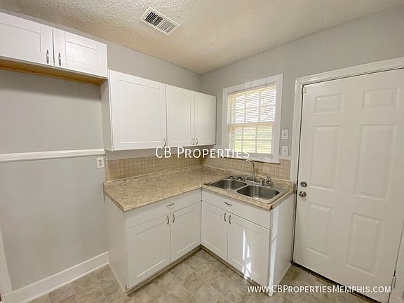 4th image of 722 Lydgate Rd