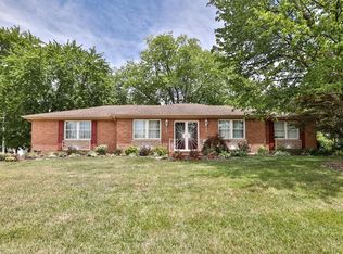 8874 Meadow View Dr, West Chester, OH