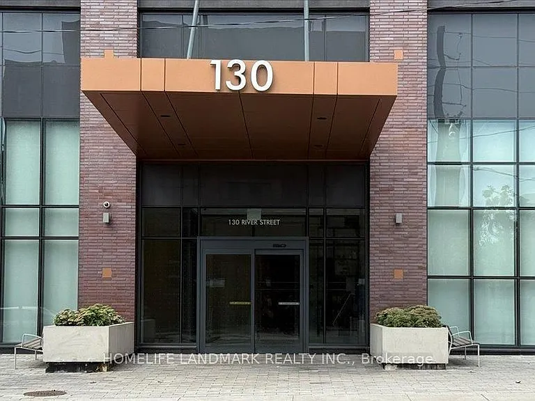 130 River St #705 — Photo 1
