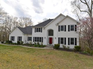 22 Winton Farm Rd, Newtown, CT 06470