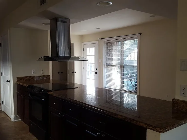 6739 Catina St — Photo 8