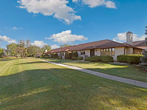15662 Wild Rose Ln, Orland Park, IL 60462