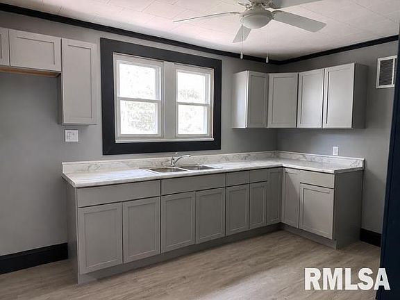 5th image of 408 S Russell St