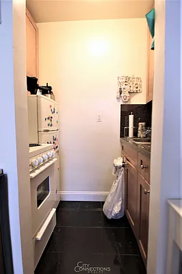 Rented by City Connections Realty | media 21