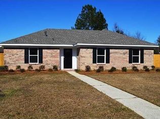 1180 Smokerise Dr, Mobile, AL 36695