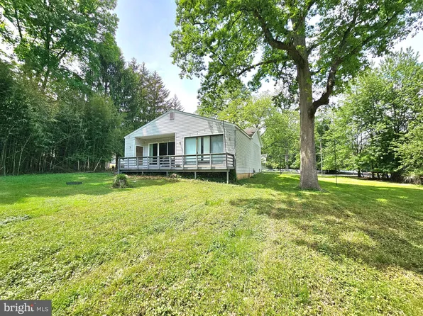 317 Adahi Rd SE, Vienna, VA 22180