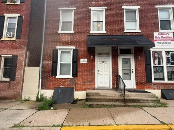 28 N 2nd Ave APT 2A, Coatesville, PA 19320